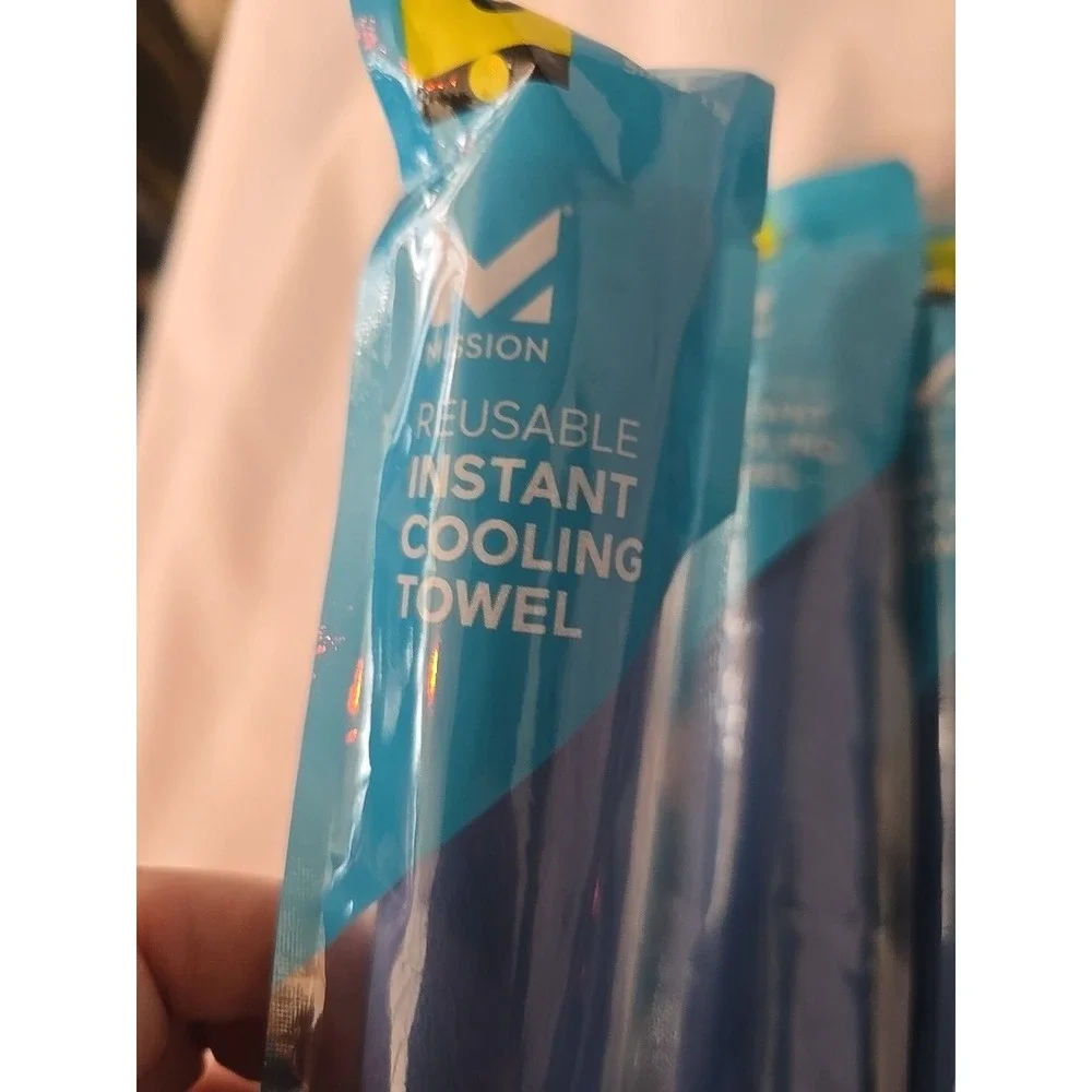 Lot Of 5, Blue Mission Reusable Instant Cooling Towels 8 x 30